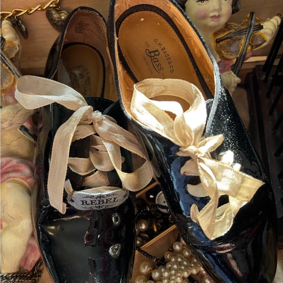 Upcycled black genuine leather black patent tie up brogues oxfords lace up REBEL - Picture 10 of 14